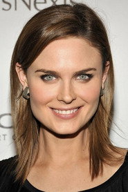 Emily Deschanel
